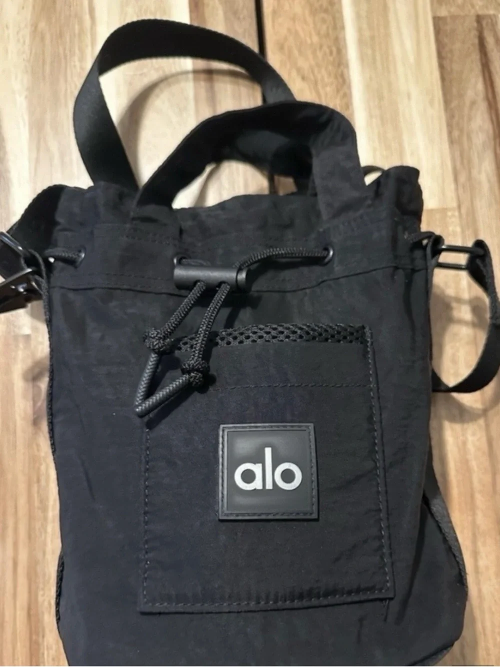 ALO Yoga Black Crossbody Drawstring Bucket Bag